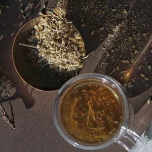 Organic Dried Yarrow Whole (Achillea Millefolium)