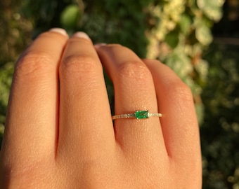 Baguette Emerald Ring, Diamond Stackable Ring, 14K May Birthstone Natural Emerald Ring, Dainty Engagement Ring, Thin Matching Ring for Women