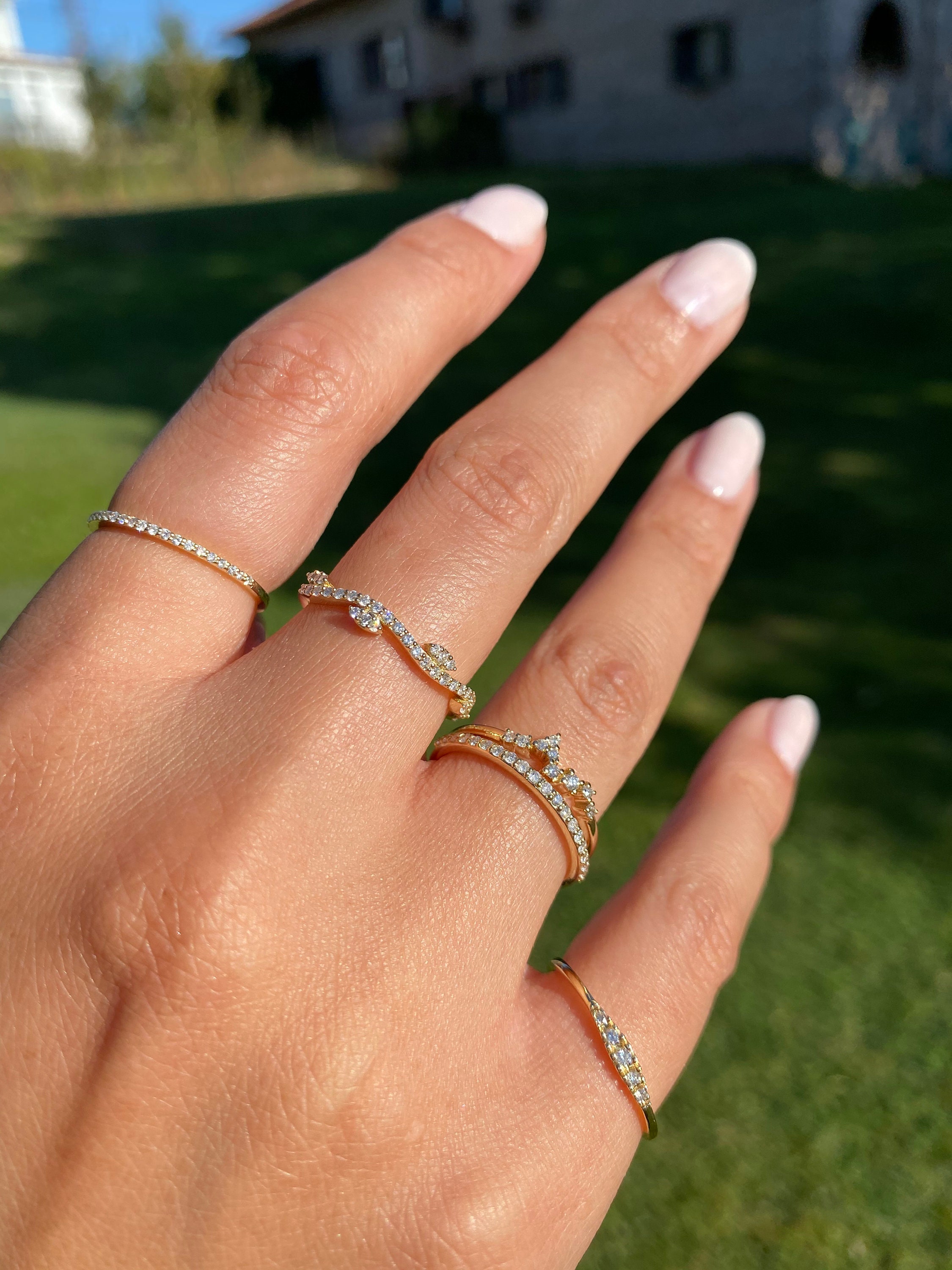 Vir Jewels 1/5 Carat Half Eternity Diamond Wedding Band - 14K Yellow Gold, 13 Round Diamonds, Size 6, Gift Box