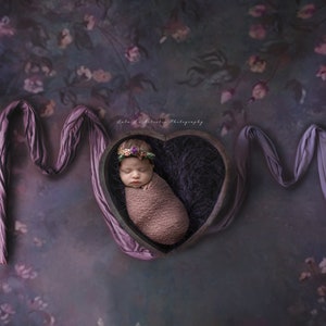 Fondo del día de la madre, telón de fondo digital del recién nacido, apoyo del corazón del recién nacido, telón de fondo floral, telón de fondo púrpura del recién nacido, letras de mamá, compuesto de mamá