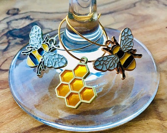 3pcs Buzzy Bee & Honey Comb Wine Glass Charms, Dinner Party, Garden Party, BBQ, Table Decoration, Wine Lover Gift