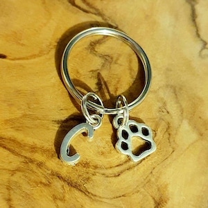 Halsband med initialer till husdjur - Tassavtrycksdesign, personliga med valfri bokstav, Halsbandsberlocker för husdjur