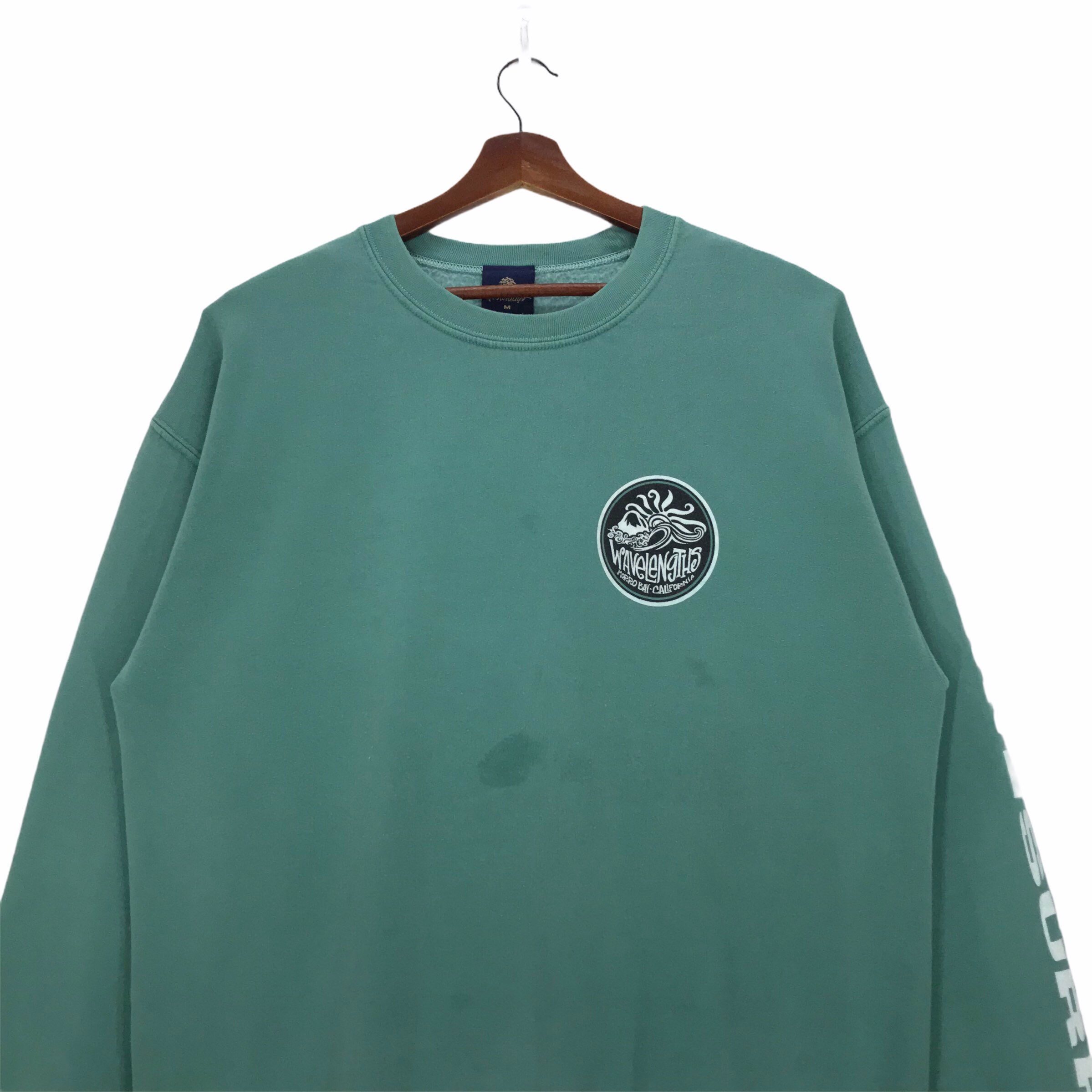 Vintage Wavelengths Surf Shop Morro Bay California Sweatshirt Pullover