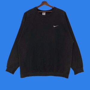 Vintage Nike 90s Swoosh Small Logo Sweatshirt Nike Streetwear Fashion Pullover Jumper Large Size Vintage Sweatshirt.