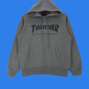 Vintage Thrasher Skateboard Megazine Hoodie Sweatshirt Spellout Thrasher Skateboard Megazine Pullover Jumper Large Size Vintage Sweatshirt.