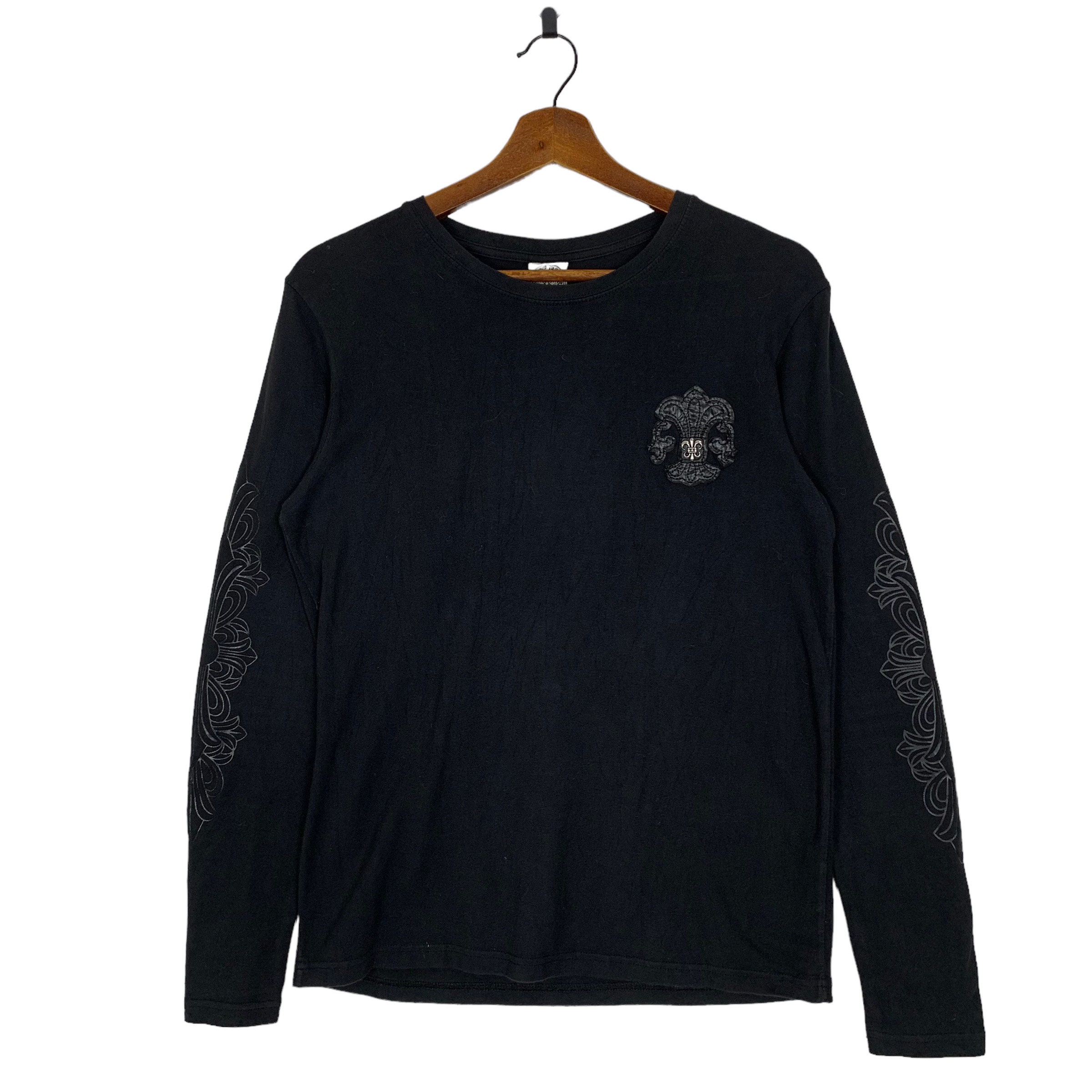 Buy Vintage Chrome Heart Long Sleeve T-shirt Online in India - Etsy