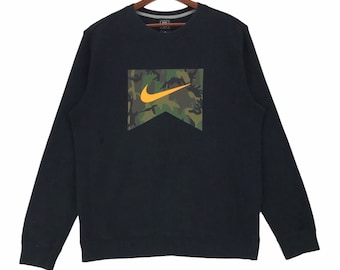 Vintage Nike Sweatshirt, Big Logo Swoosh, Streetwear Fashion (Large)