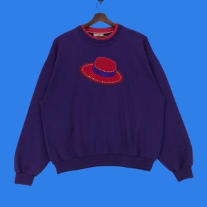 Vintage Top Stitch Hat Embroidery Sweatshirt