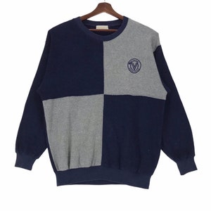 Vintage 90s Valentino Orlandi Sweatshirt Crewneck Small Logo Valentino Orlandi Pullover Medium Size Vintage Sweatshirt.