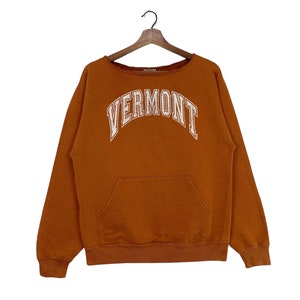 Vintage Vermont Catamounts men’s basketball Sweatshirt University Of Vermont Pullover Size Small.