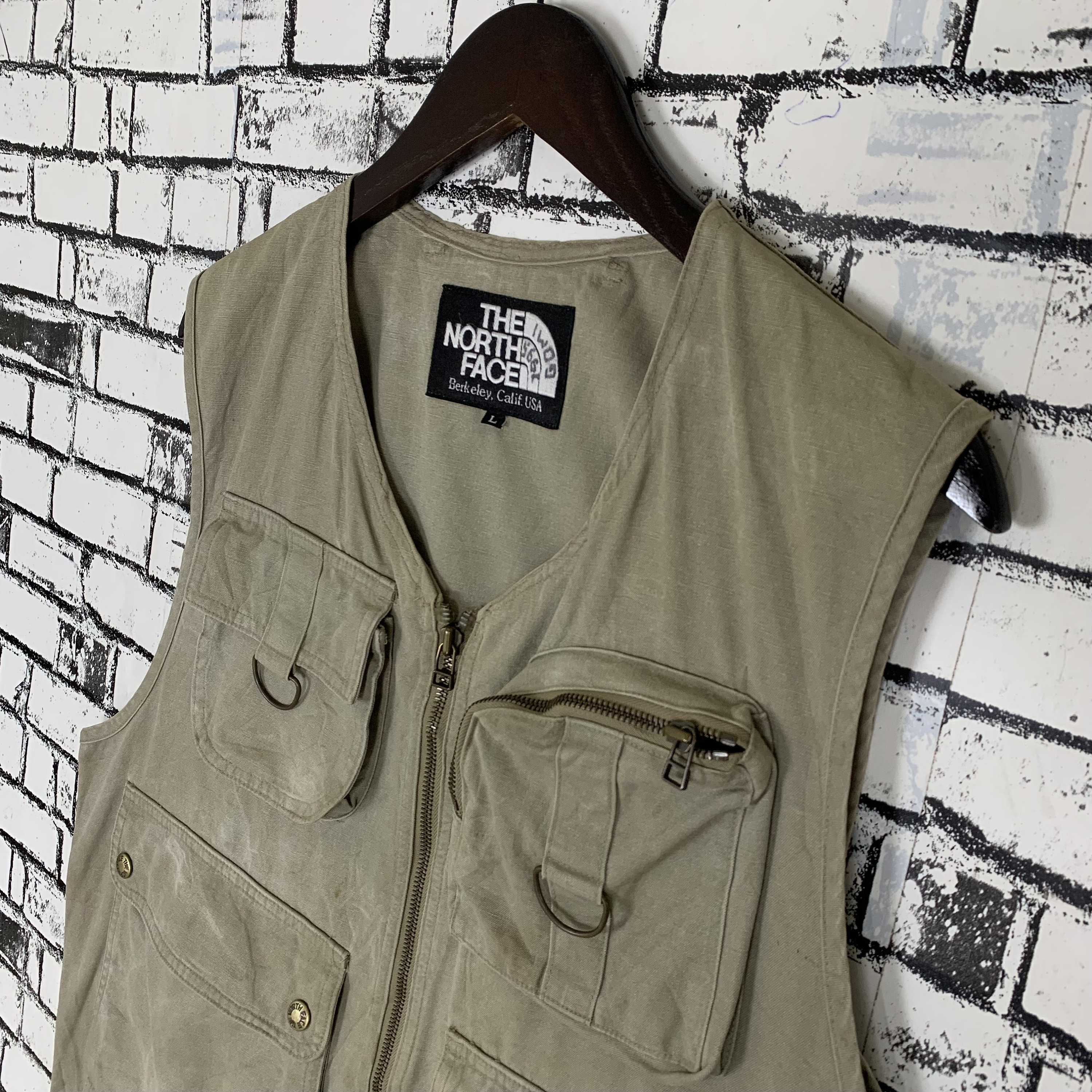 Vintage the North Face Utility Vest - Outdoor Size Large - Etsy Vintage the North Face Utility Vest - Outdoor Size Large - Etsy
