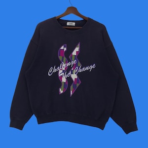 Vintage Super Star Sweatshirt Spellout Challege the Change Pullover Jumper Medium Size Vintage Sweatshirt.