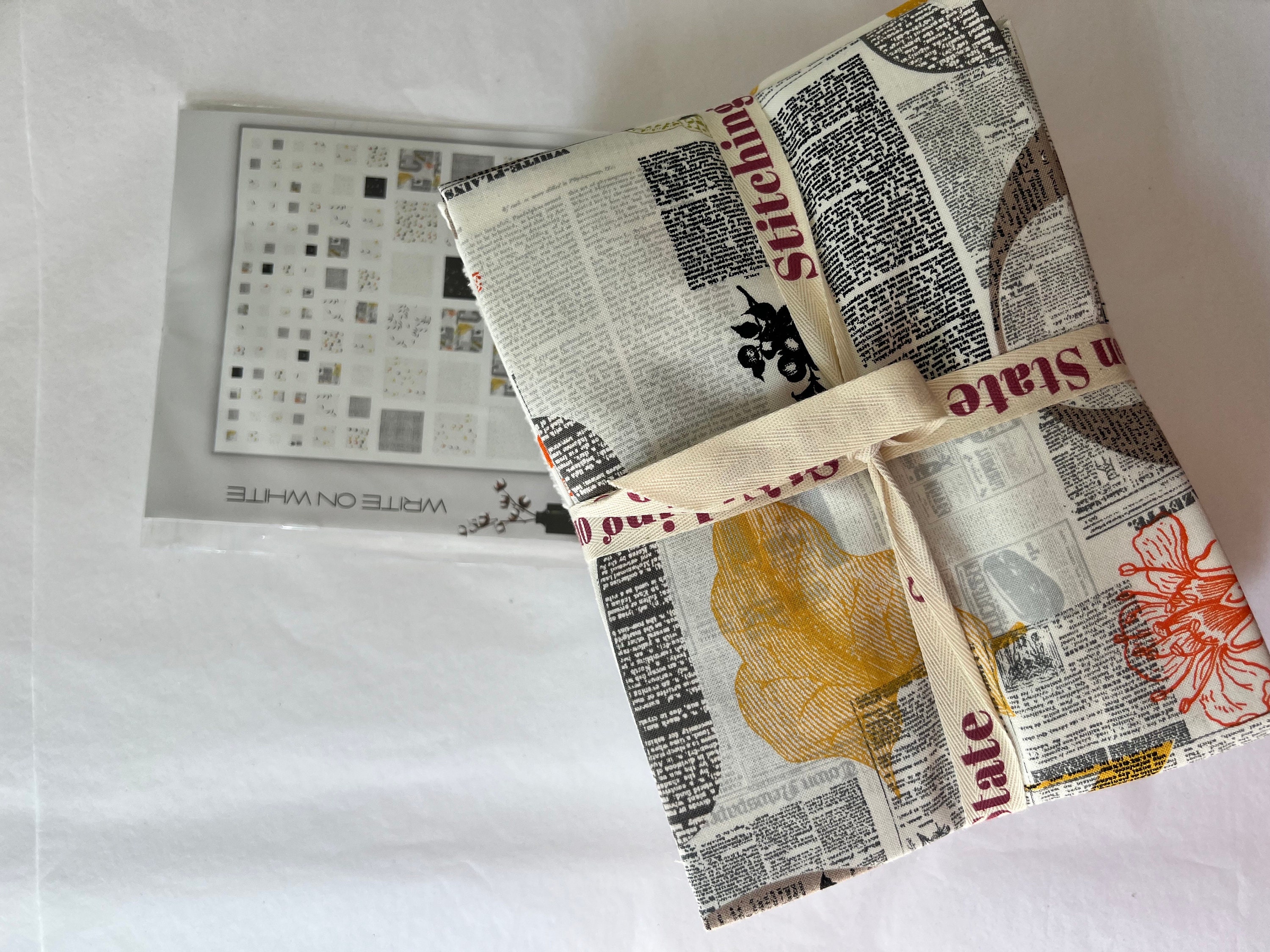 Writing on Stone Black and White Lightweight & Breathable Quilt With Edge-wrapping Strips