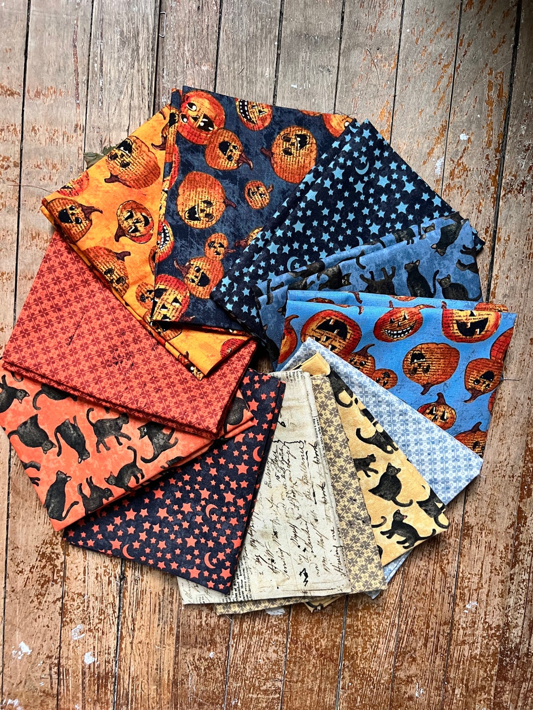 All Hallows Eve Fat Quarter Bundle by Sue Zipkin, Halloween 12 Fat ...
