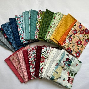 Wander Lane Fat Quarter Bundle, Nancy Halvorsen Fabric by Bernatex, Traditional Quilt Fabric, Quilt Fabric Stashbuilder