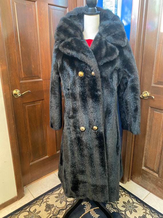 Chanel 2021 Lambskin Faux Fur Coat - Black Coats, Clothing - CHA841552