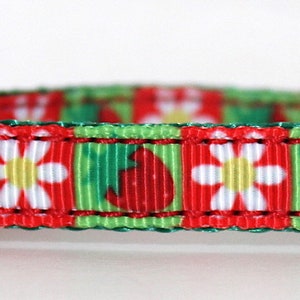 Strawberries Ribbon Dog Collar
