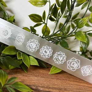 Chakra Selenite, Sleenite Wand with Chakra, 7 Chakra Selenite Wand, Etched Chakra Selenite, Selenite Stick
