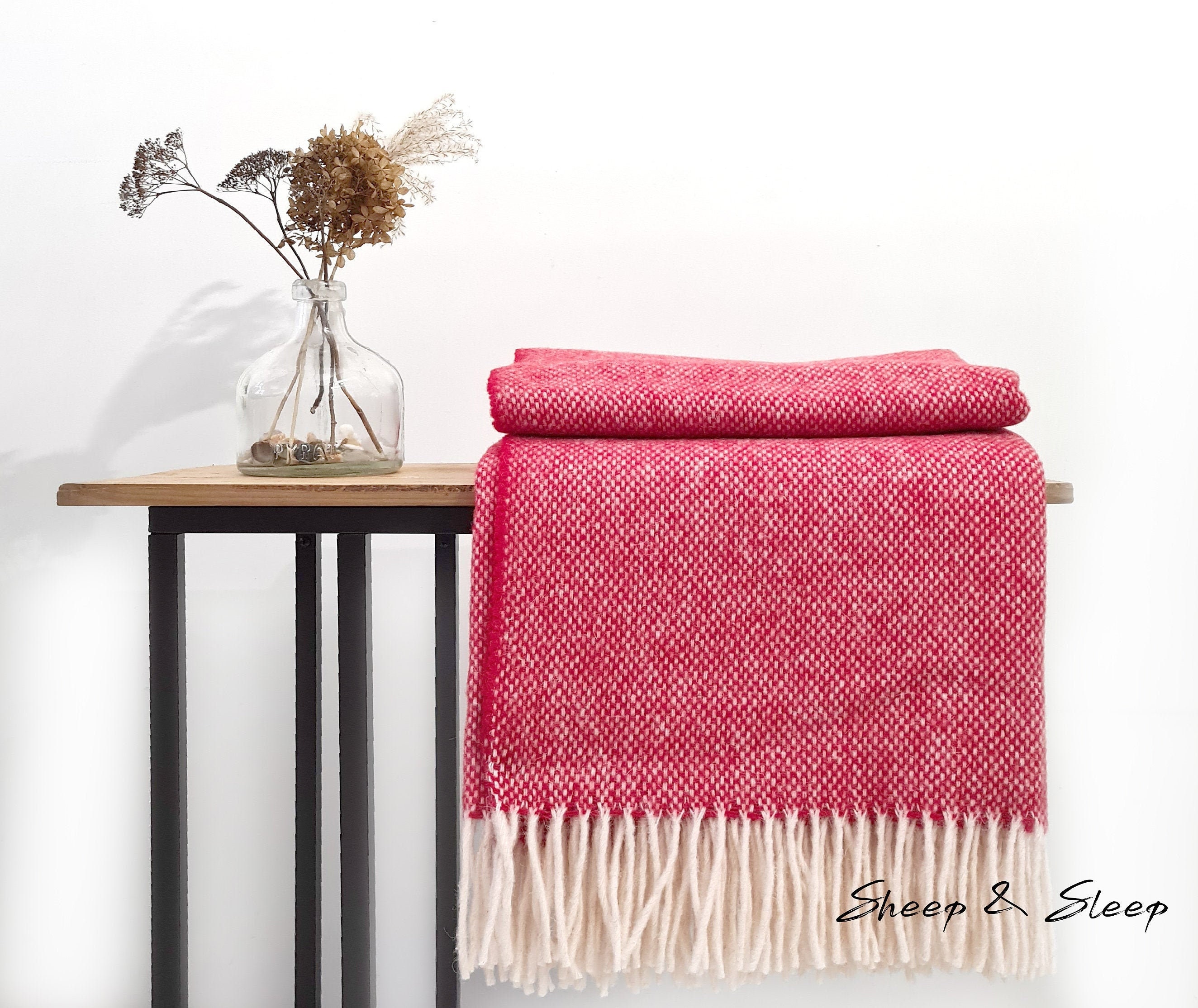 Red Wool Throw Blanket / Woven Wool Blanket / Soft Throw Etsy UK