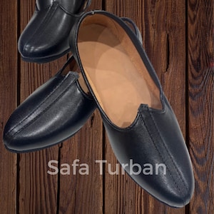 Black juti for man sales