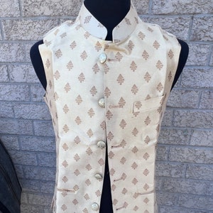 Louis Vuitton Regular Size XL Coats, Jackets & Vests for Men for
