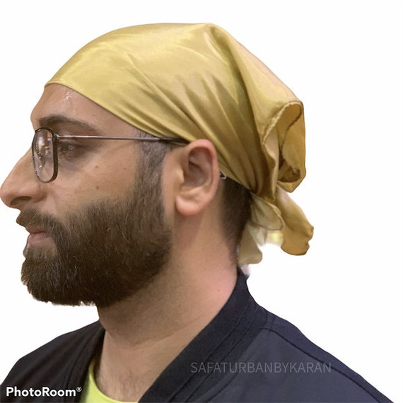 Portrait De L'homme Sikh Indien Vendeur En Turban Avec Une Barbe