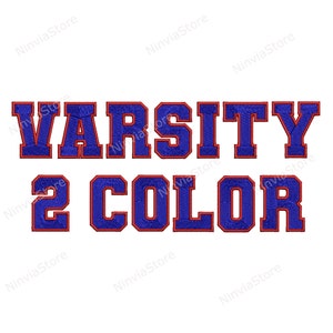 Op de afbeelding: Varsity 2 Color in geborduurde letters in rood en blauw.