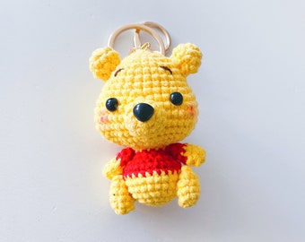 手作りかぎ針編みのくまのプーさんのキーホルダー - Etsy 日本