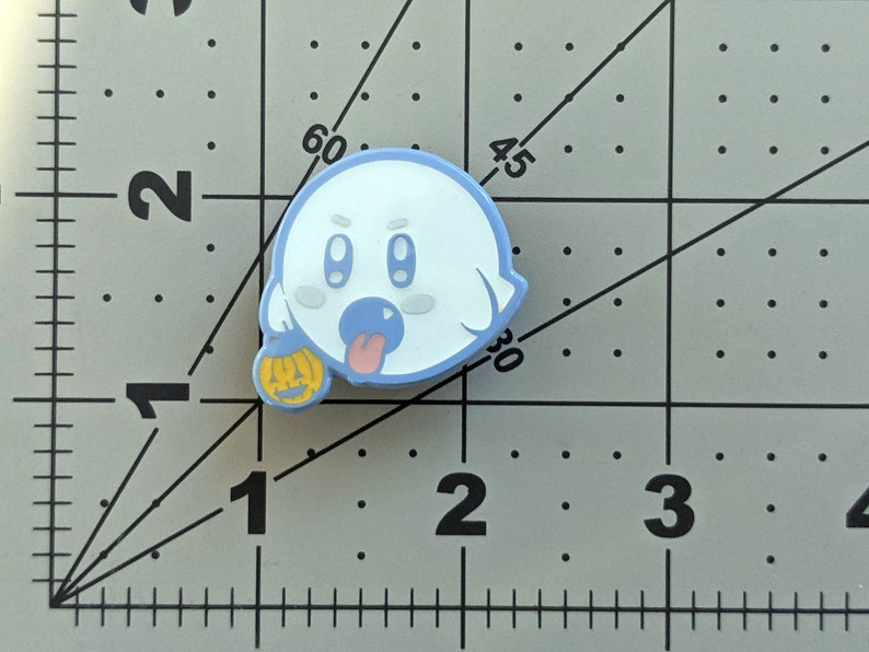 Kirby / Boo Halloween Enamel Pin image 5