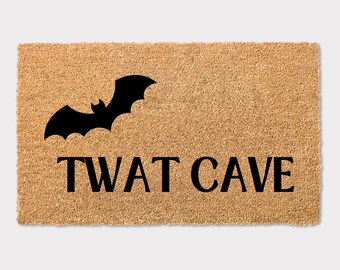 Twat Cave Funny Joke Doormat for Man Cave Home Decor Housewarming New Home Gift for Him Rude Son Nephew Husband Boyfriend Bedroom Present