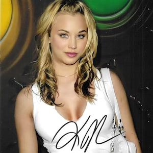 Glossy 8x10 Photo Print - Kaley Cuoco Lingerie - Movie Industry Reproduction
