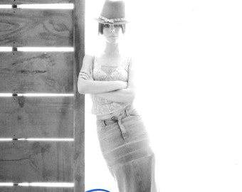 Sandra Bullock, Signed 8x10 Photograph