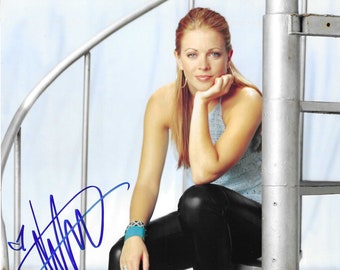 Melissa Joan Hart, Signed 8x10 Photograph