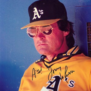 Tony La Russa, Hall of Fame, Oakland A&#39;s, Signed 8x10 Photograph