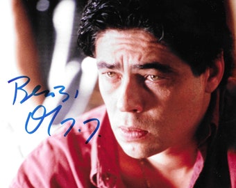 Benicio del Toro, Traffic, Signed 8x10 Photograph