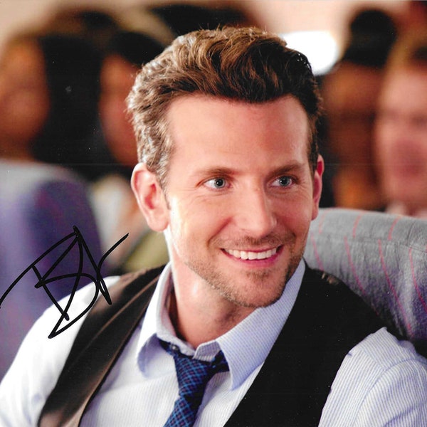 Bradley Cooper, Valentines Day, Signed 8x10 Photograph