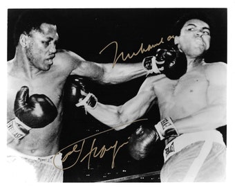 Joe Frazier Glossy 8 x 10 Color Photograph Very Rare Original Muhammad Ali vs 