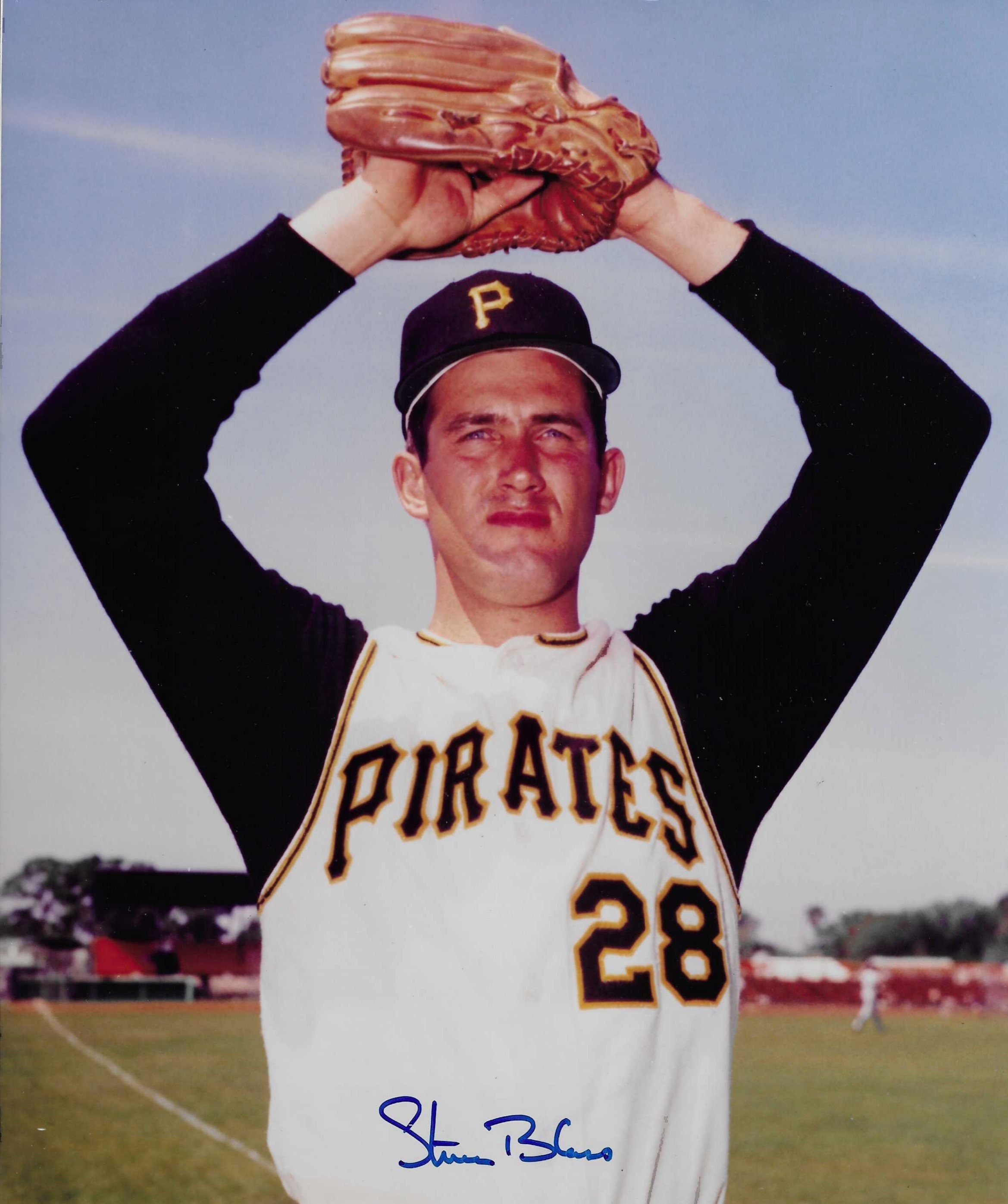 Steve Blass, Pittsburgh Pirates, Signed 8x9.5 Photograph