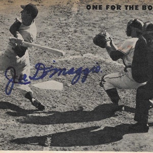 Joe DiMaggio, Hall of Fame, Signed 6x8 Original Sport Magazine Clip 1952