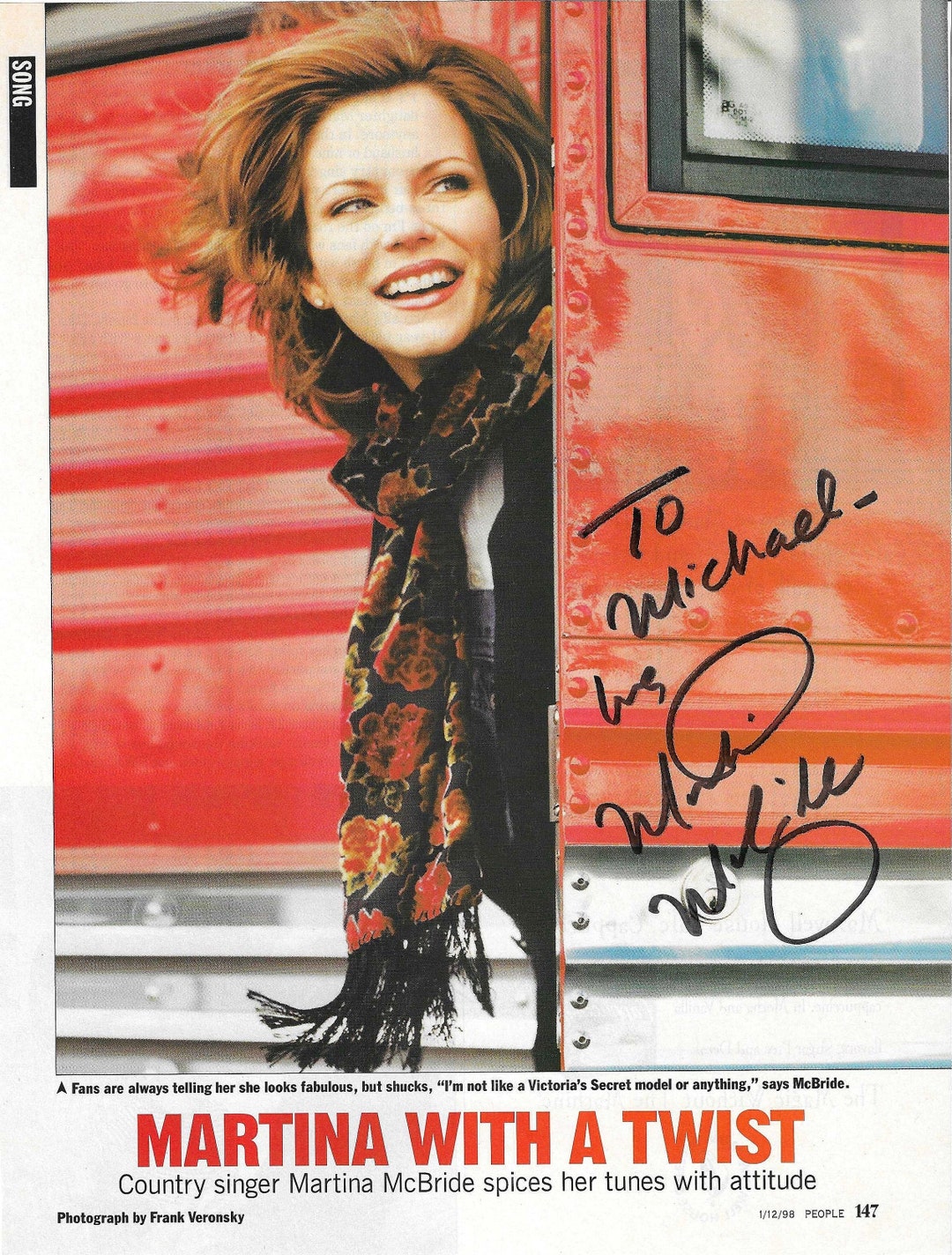 Qrtina Martina Mcbride Toes