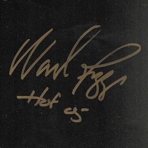 Wade Boggs, Hall of Fame, Cut Signature 4x5