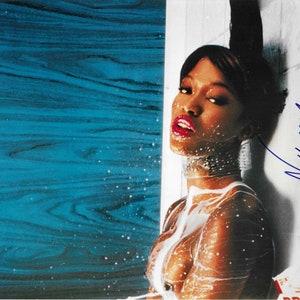 Naomi Campbell, fotografia assinada 8x10