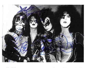 KISS, fotografia autografata dalla band 8,5x11