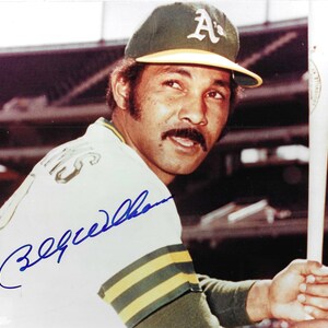 Billy Williams, Hall of Fame, Signed 8x10 Photograph
