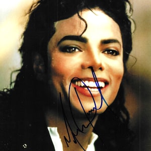 Michael Jackson, Signed 8x10 Photograph