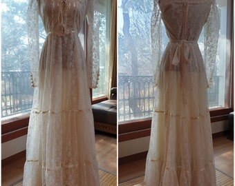 Guune sax korset jurk, Victoriaanse gunnesax, kant vintage trouwjurk, jaren '70 vintage bruidsjurk, TROUWJURK, GUNNESAX