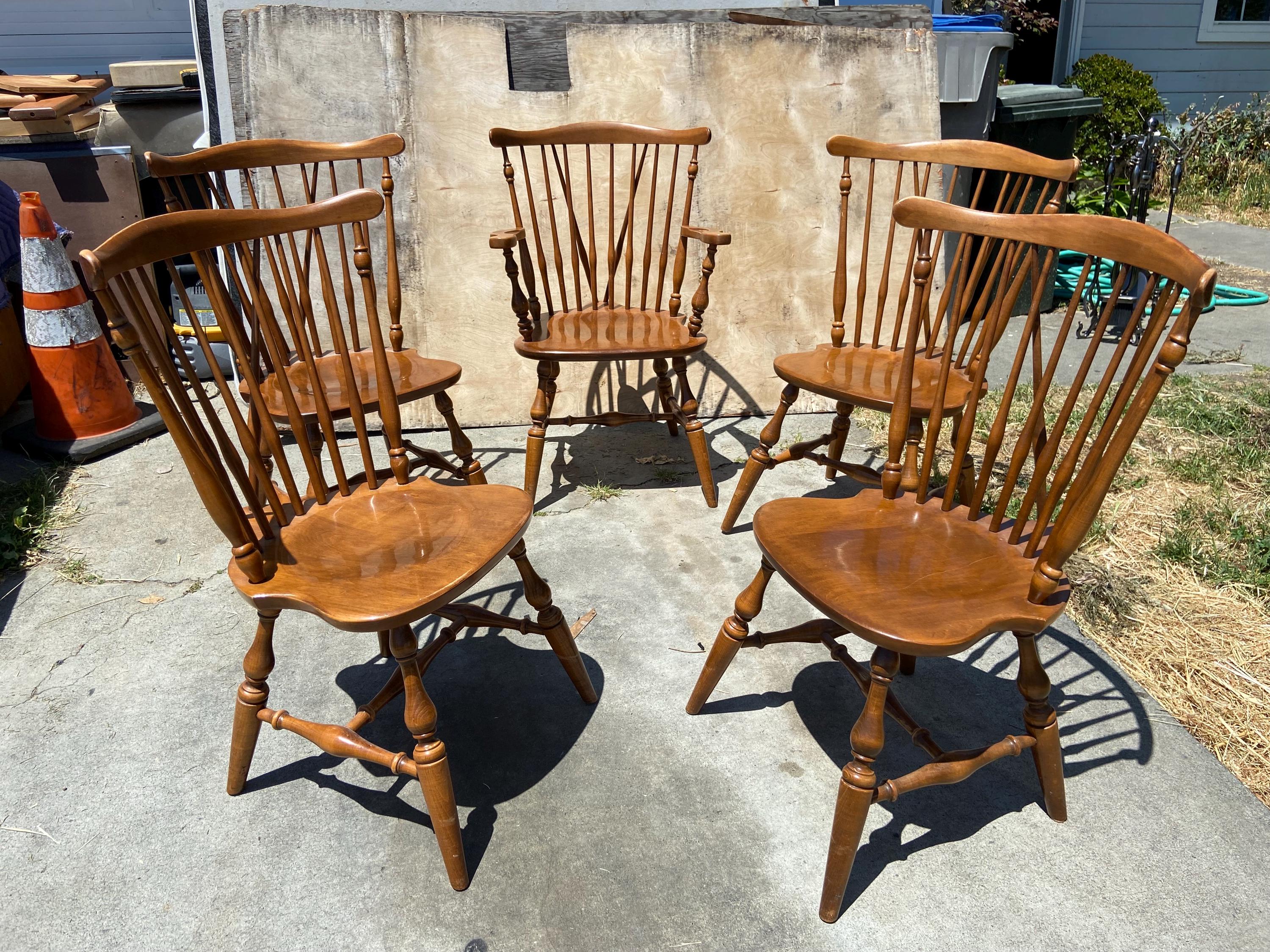 Vintage Ethan Allen Windsor Fiddleback Nutmeg Kitchen Chairs Set