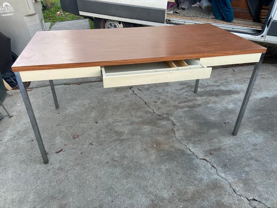 Vintage on sale steelcase desk