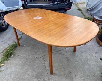 Vintage Mid Century Teak Butterfly Leaf Dining Table – Draw Leaf Oval Table Needs refinishing