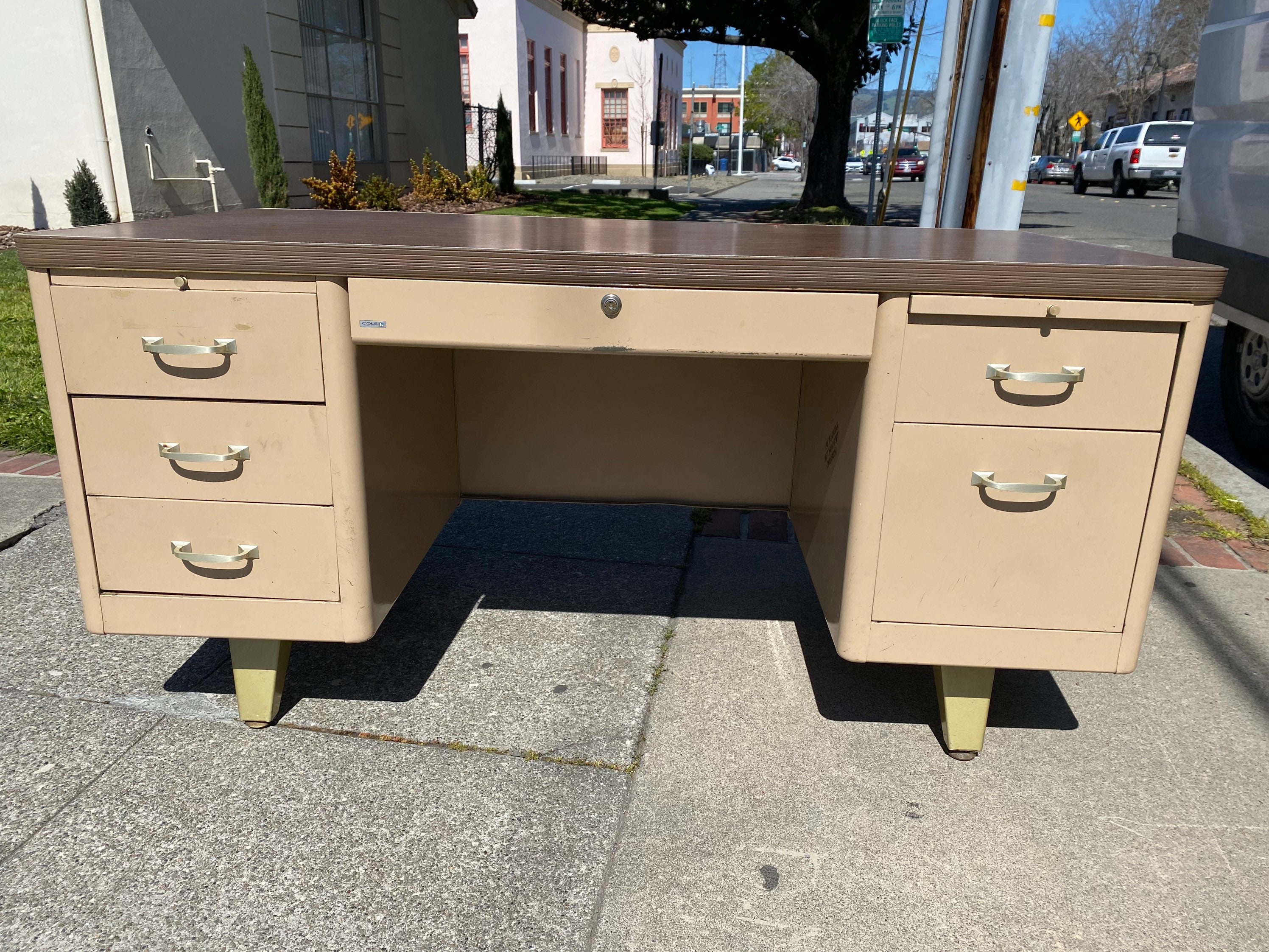 Cole steel tanker desk deals